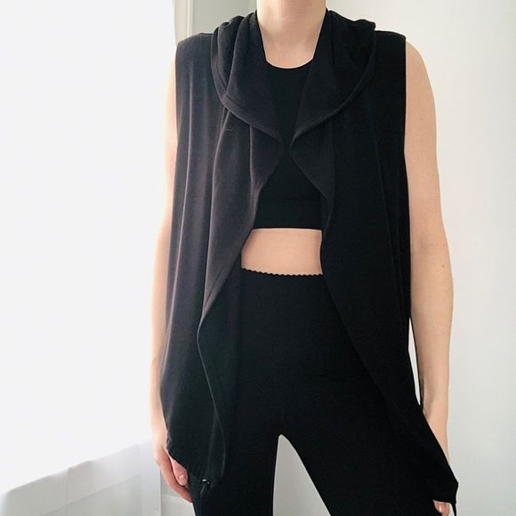 VICTORIA SPORT VS Vest XS Workout Black - Picture 6 of 11